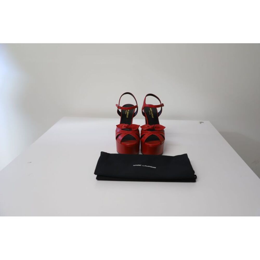 Saint Laurent Candy Bow Platform Sandals in Red Leather - Picture 7 of 7